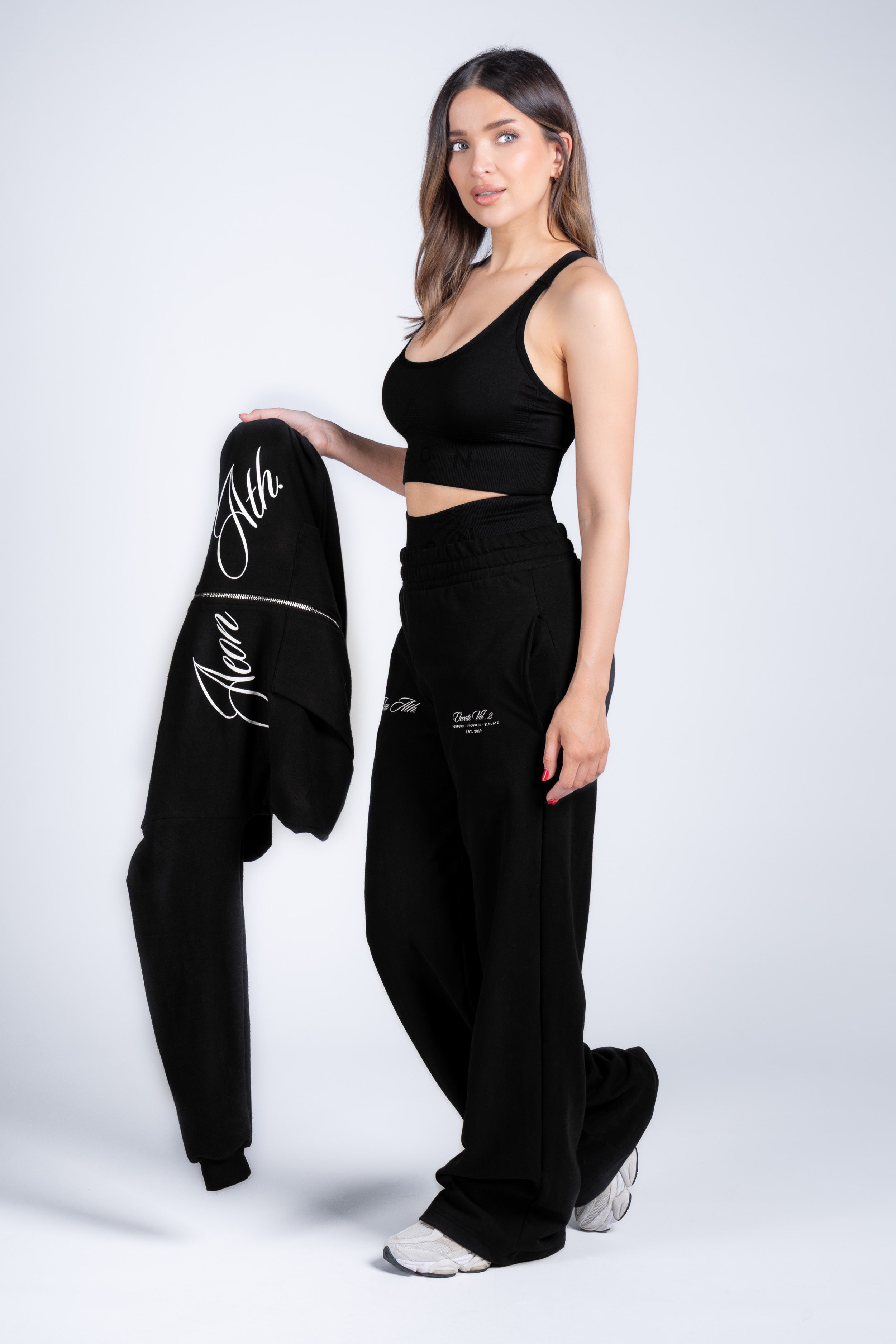 ELEVATE SET - BLACK (3-KUSY)