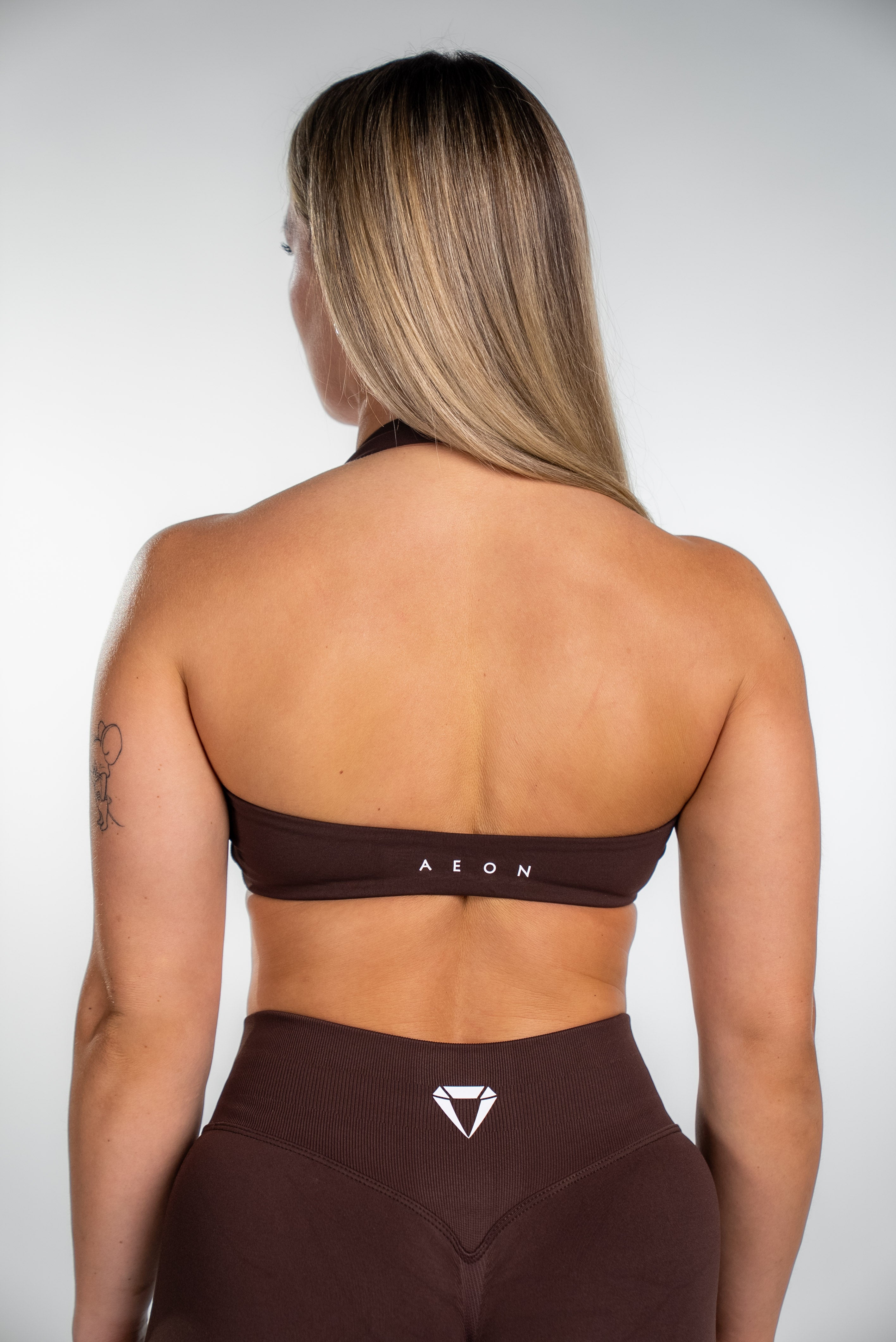 MOTION BEZŠVOVÁ HALTER NECK PODPRSENKA V2