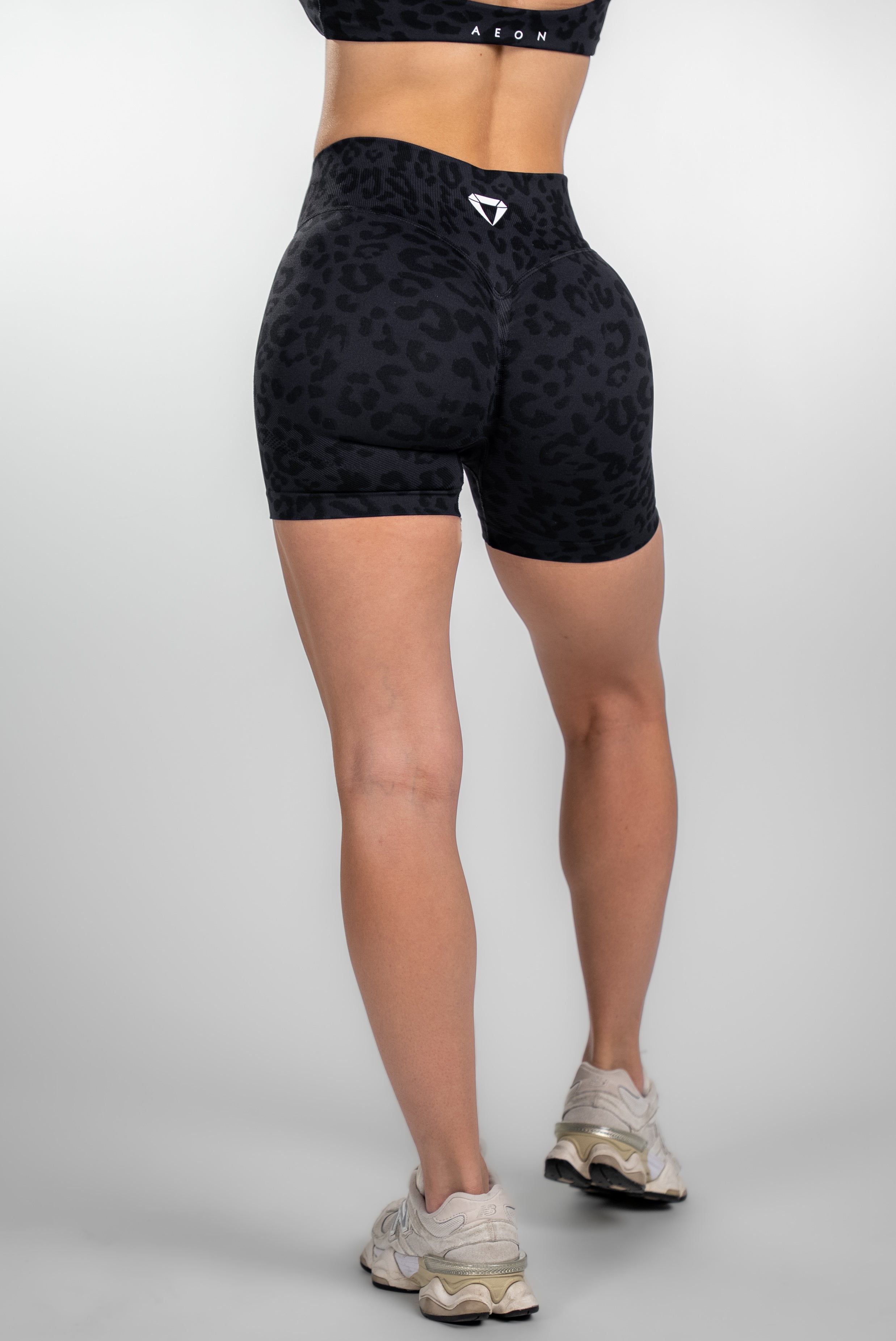 MOTION SET V2 - MIDNIGHT BLACK LEO (3-KUSY)