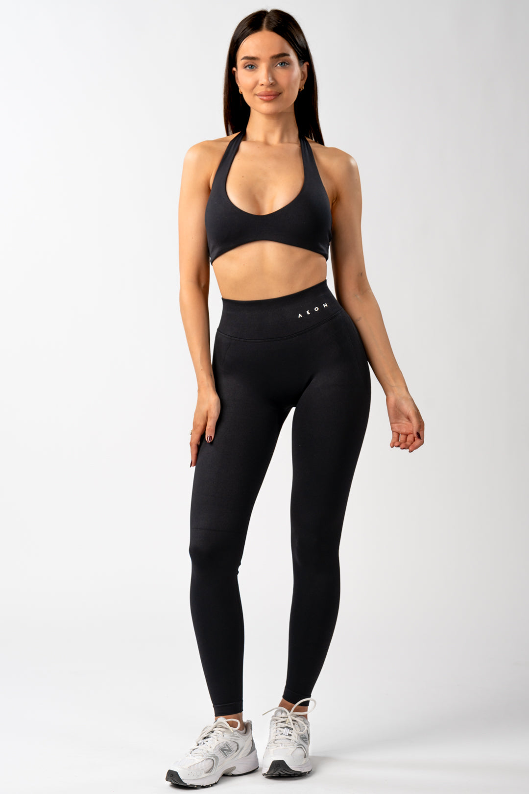 VYTVOR SI SVOJ BOOTY LIFT OUTFIT (4-KUSY)