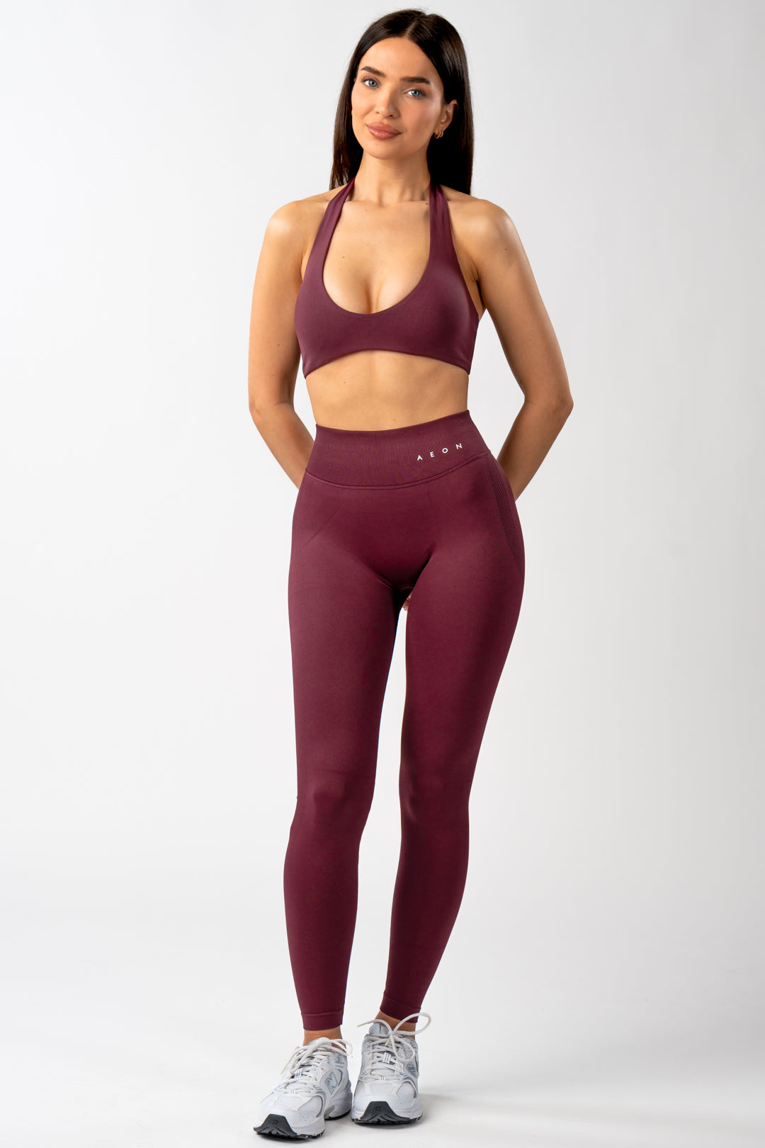 MOTION BEZŠVOVÁ HALTER NECK PODPRSENKA V2
