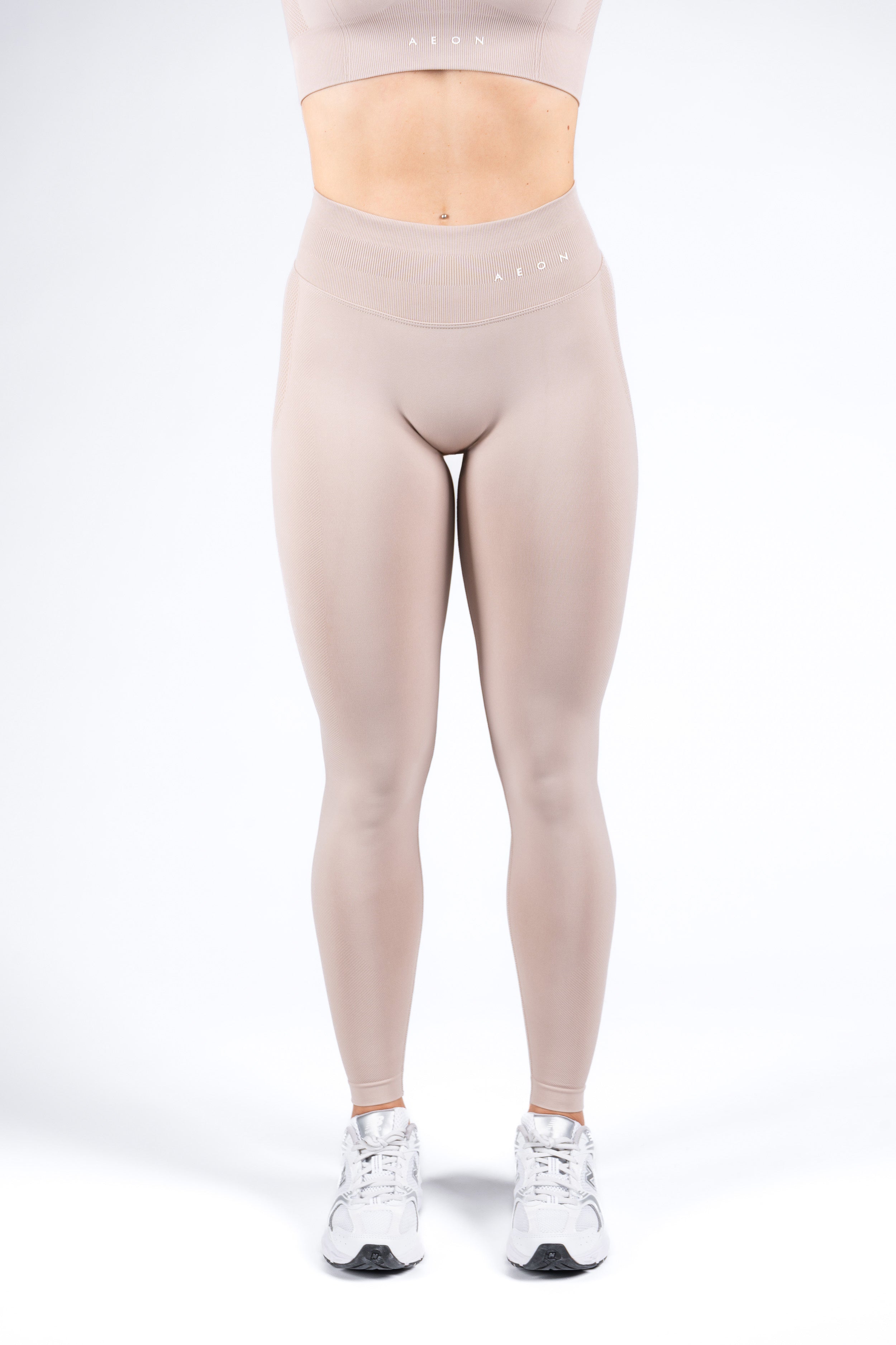 MOTION BEZŠVOVÉ LEGÍNY V2