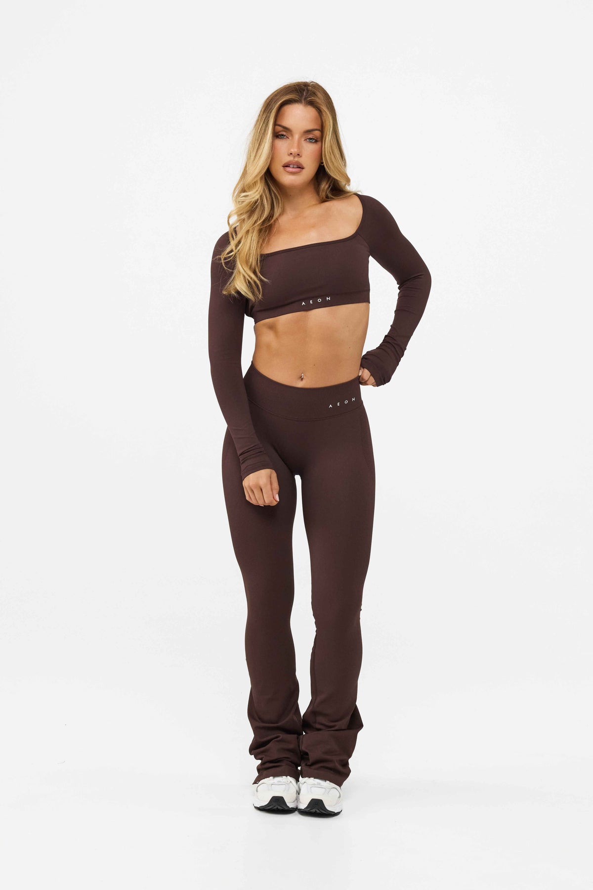 MOTION MID WAIST SCRUNCH FLARED LEGÍNY V2