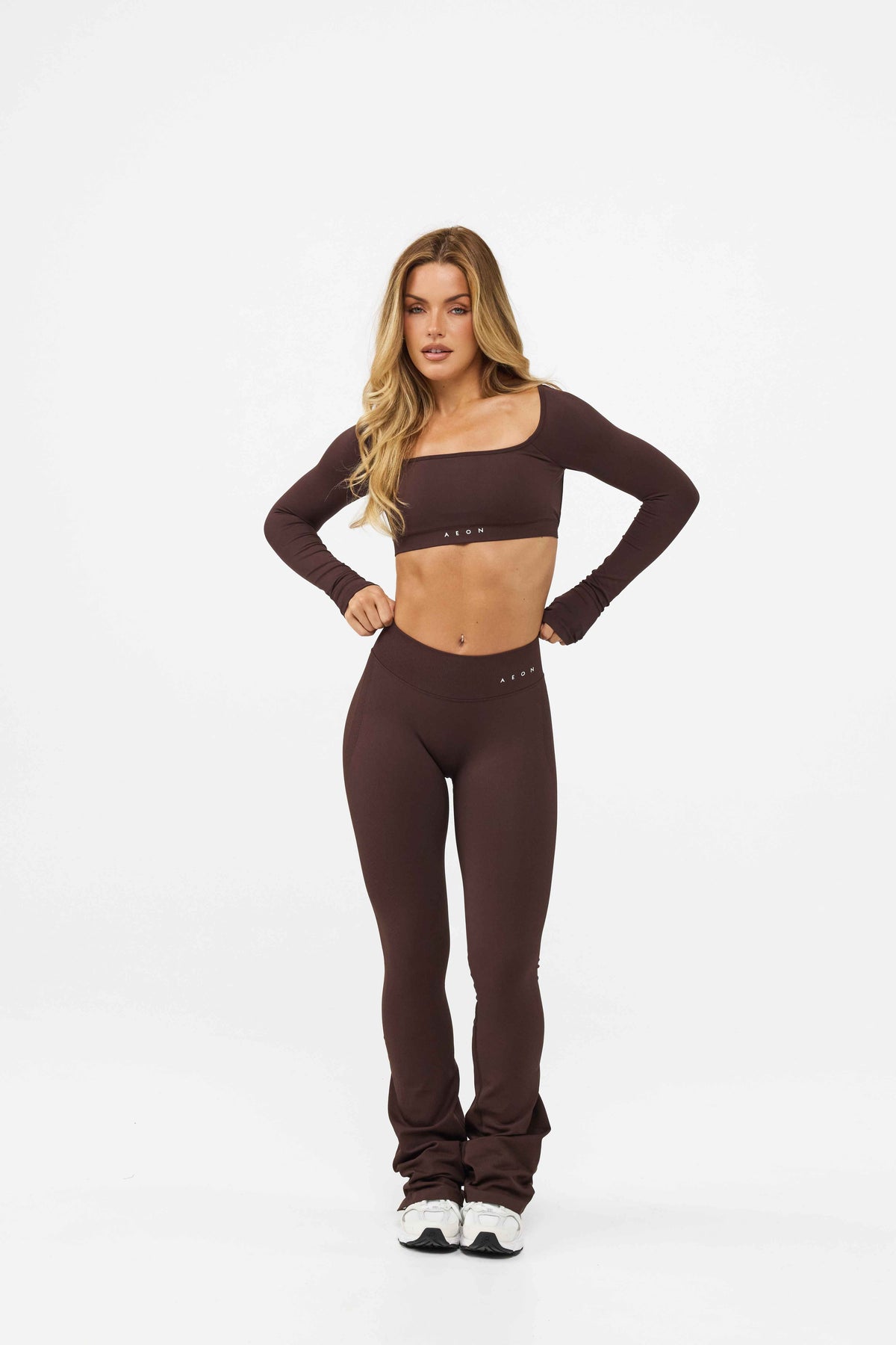MOTION MID WAIST SCRUNCH FLARED LEGÍNY V2
