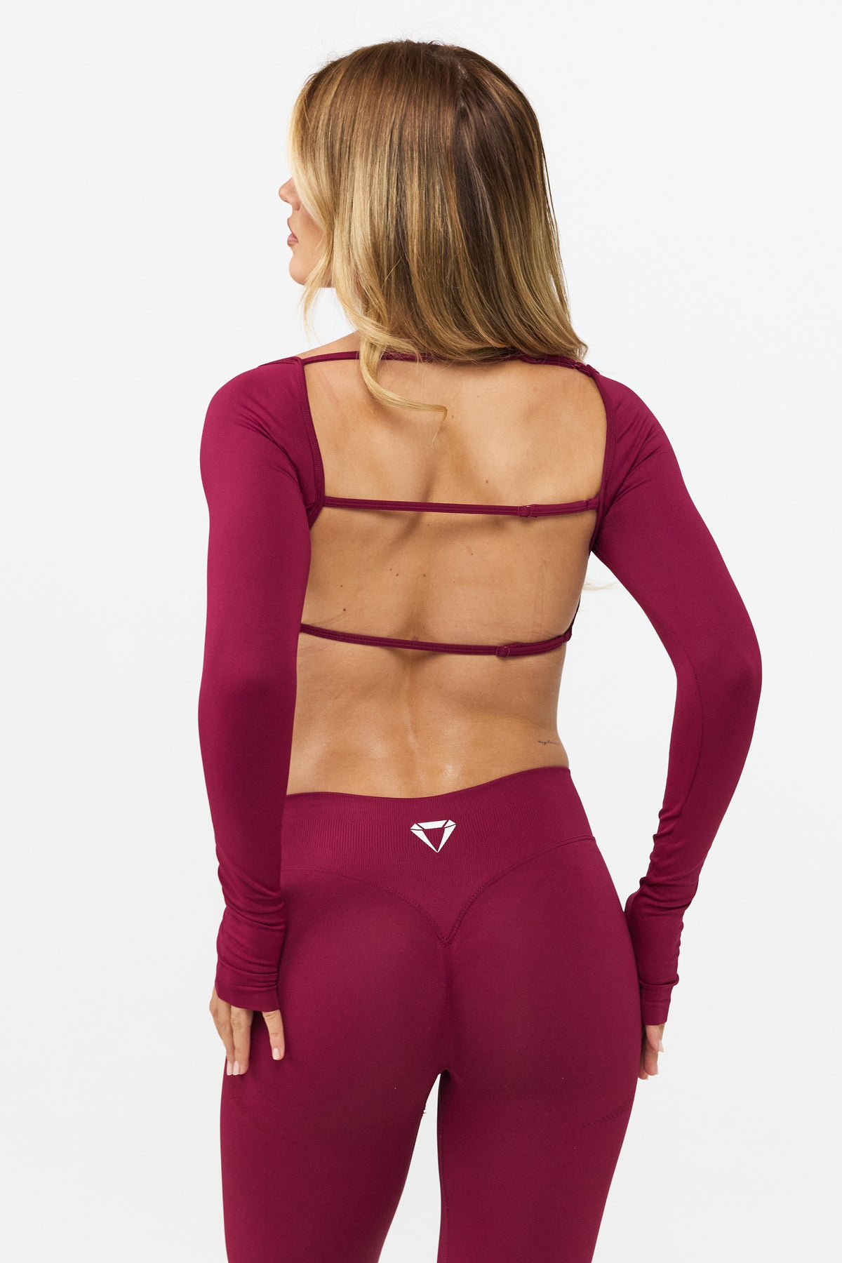 MOTION CROP TOP S DLHÝMI RUKÁVMI V2