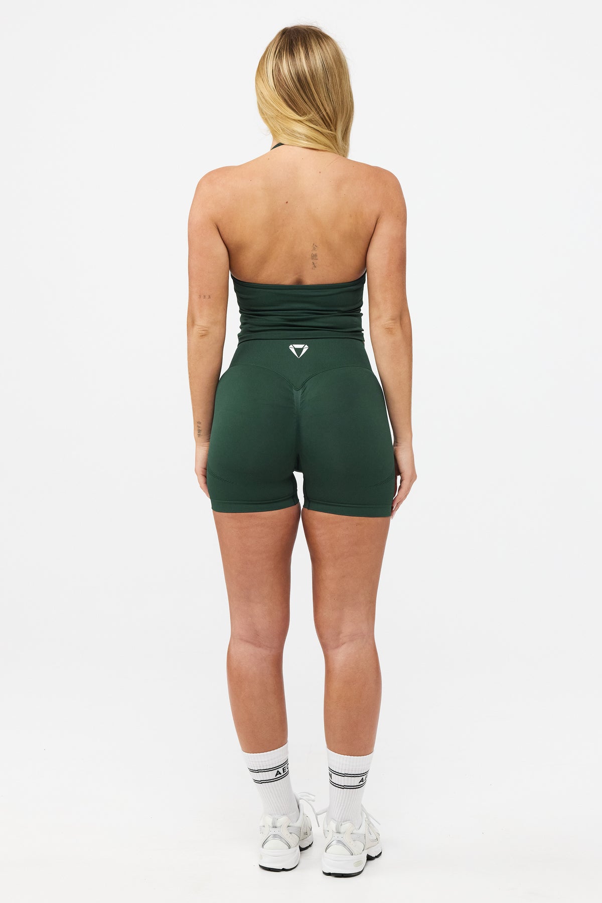 MOTION MID WAIST SCRUNCH ŠORTKY V2