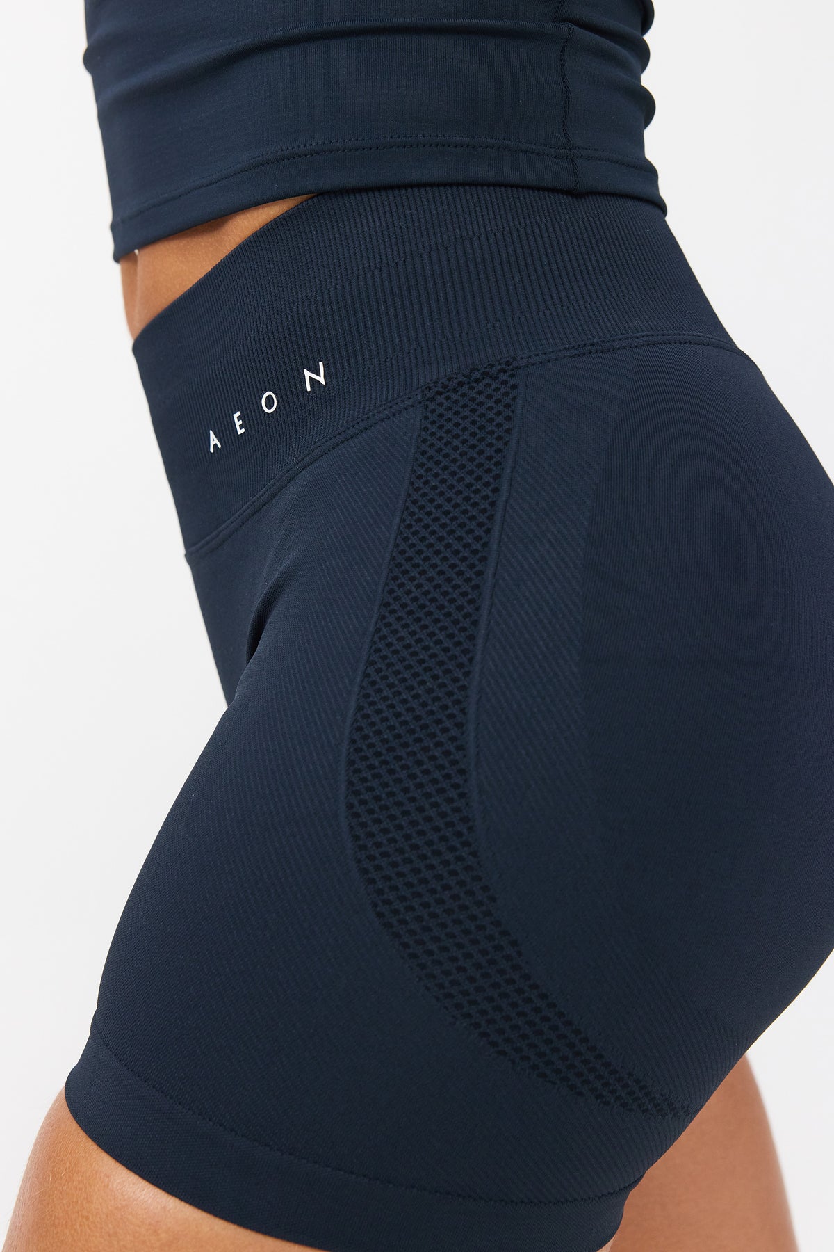 MOTION MID WAIST SCRUNCH ŠORTKY V2