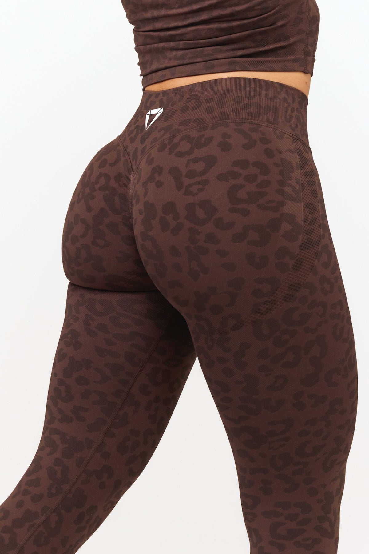 MOTION LEO MID WAIST SCRUNCH LEGGINGS V2 - Aeon Athletics