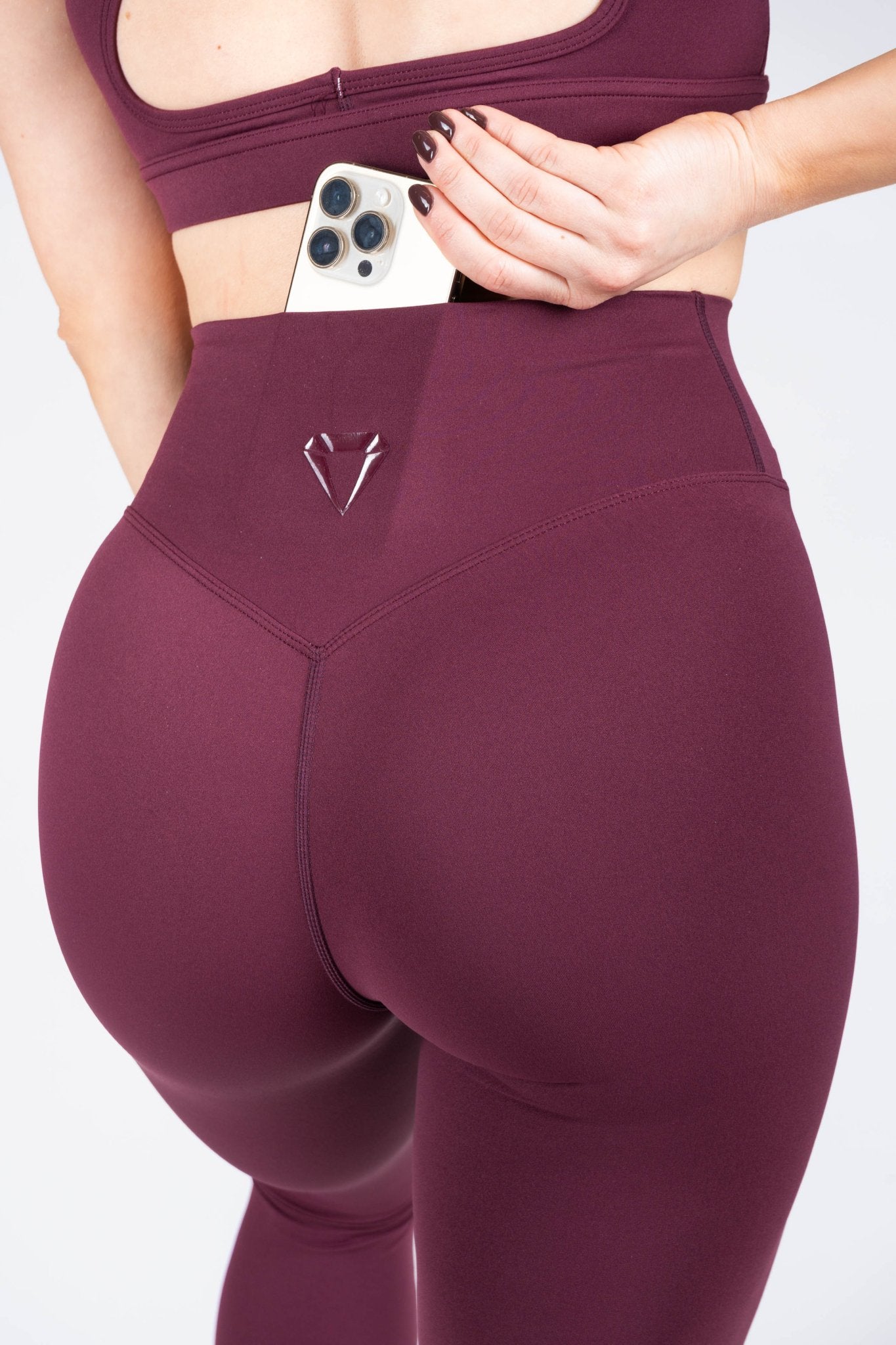 SECOND SKIN BASE LEGGINGS - Aeon Athletics