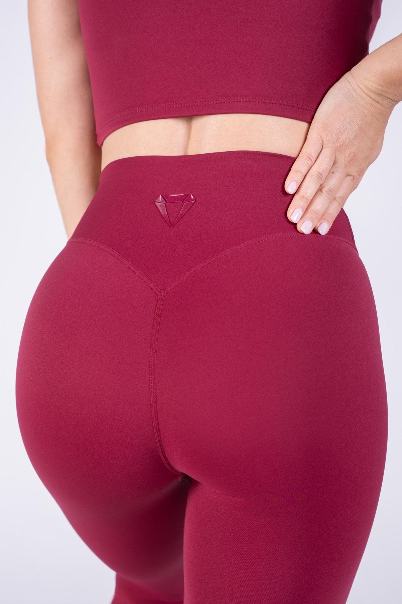 SECOND SKIN BASE LEGGINGS - Aeon Athletics