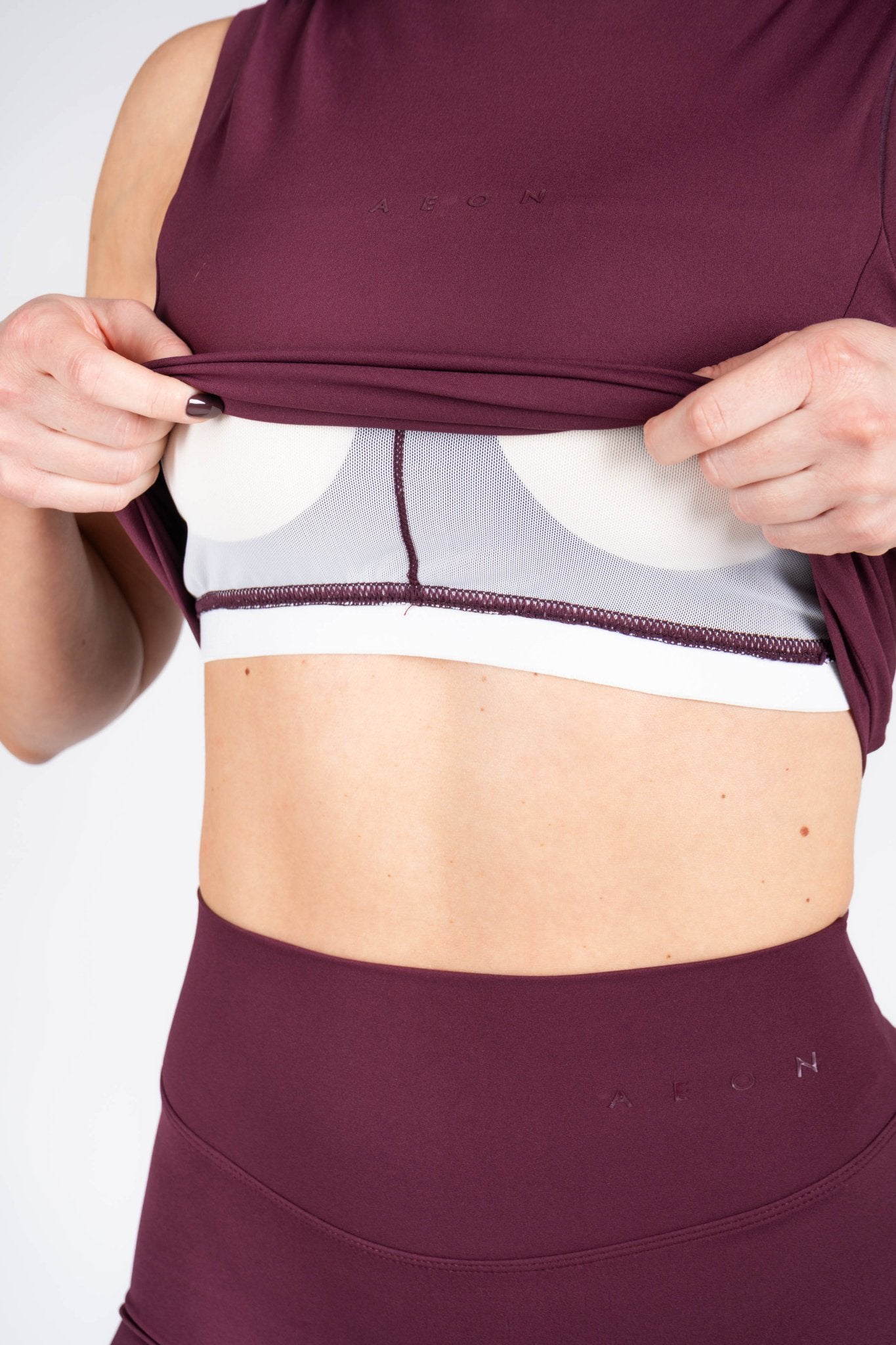 SECOND SKIN HIGH NECK TOP - Aeon Athletics