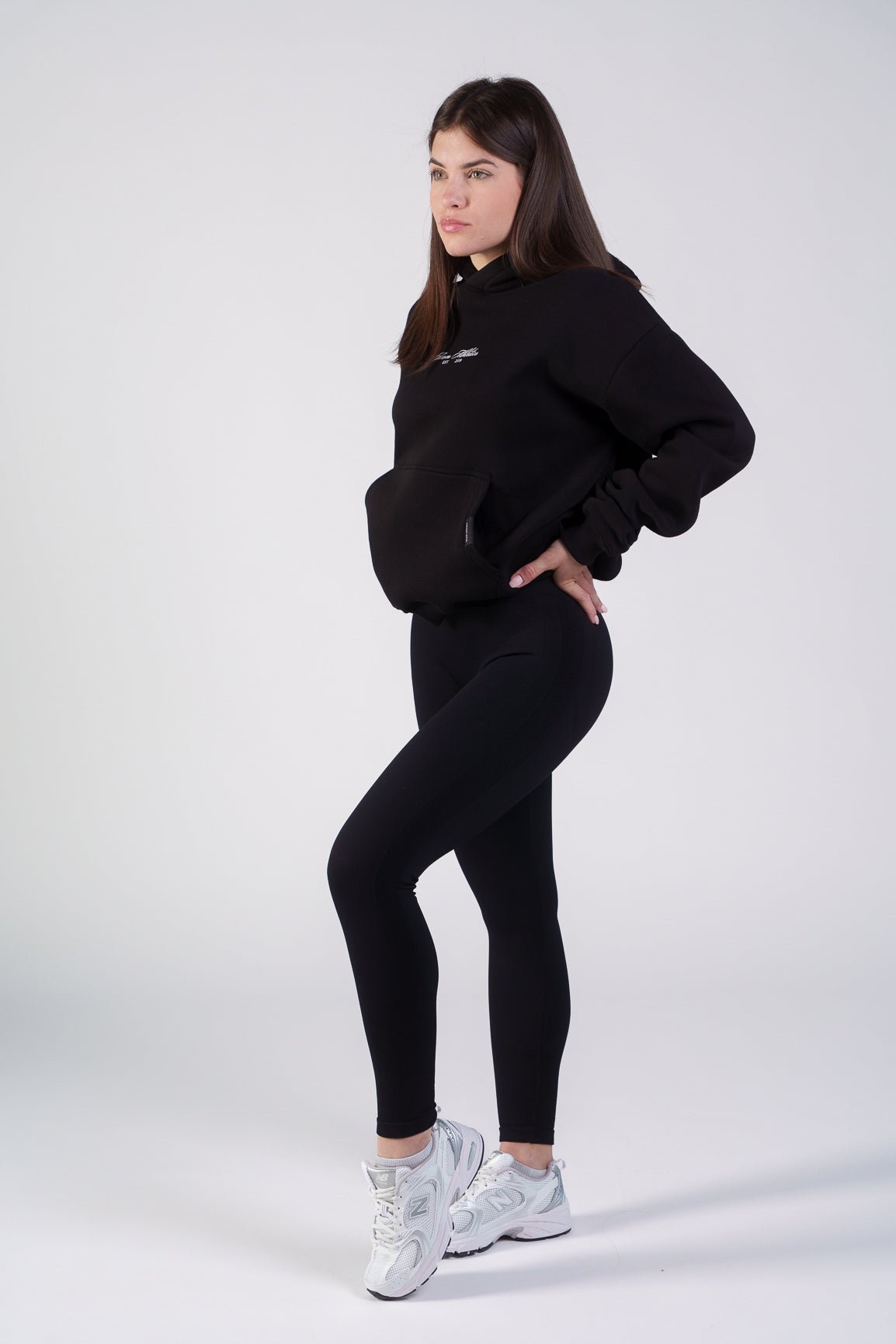 SIGNATURE WOMENS HOODIE - Aeon Athletics