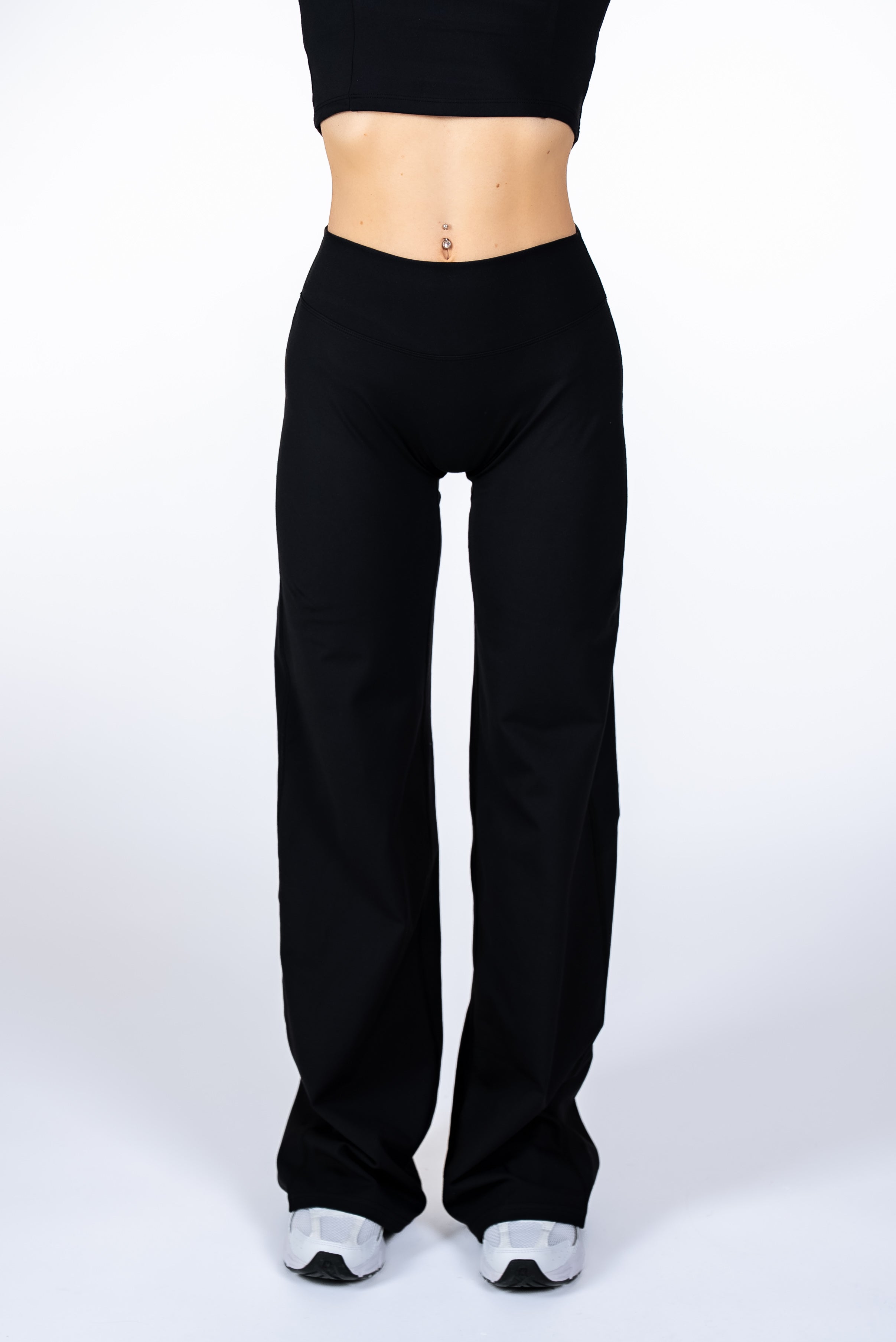 FLEXMOTION LEGÍNY SO ŠIROKÝMI NOHAVICAMI