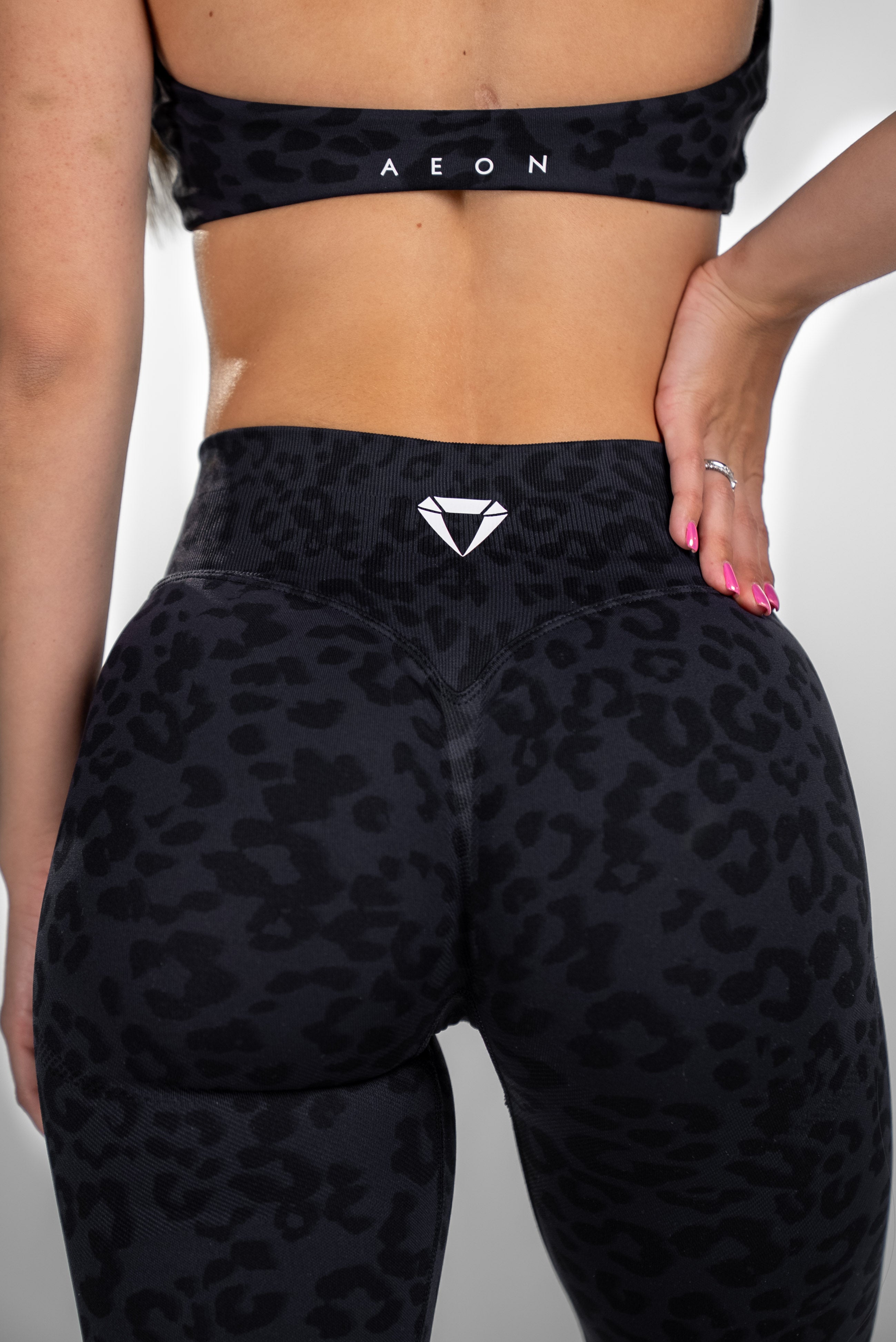 MOTION SET V2 - MIDNIGHT BLACK LEO (3-KUSY)