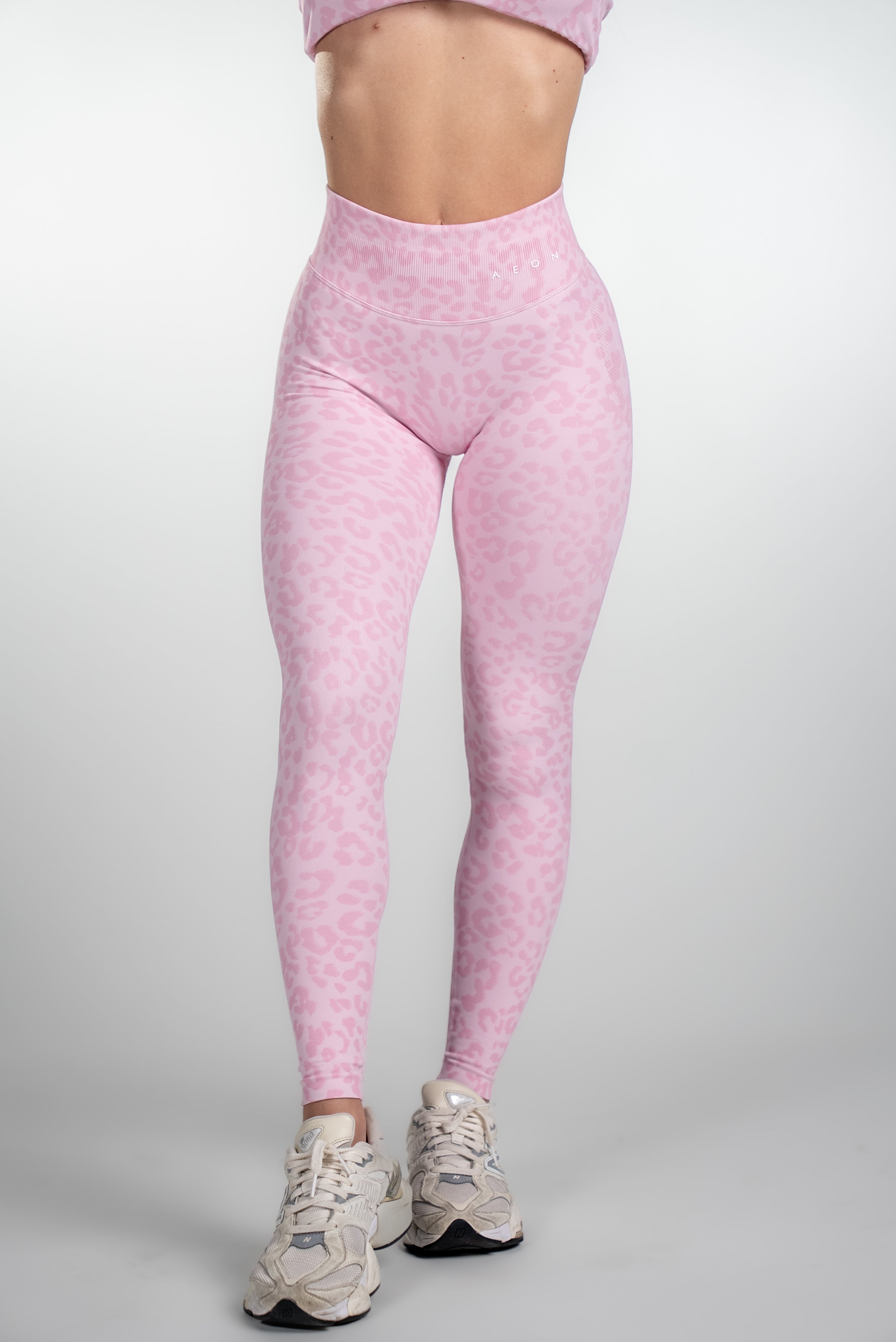 MOTION SET V2 - BLUSH PINK LEO (3-KUSY)