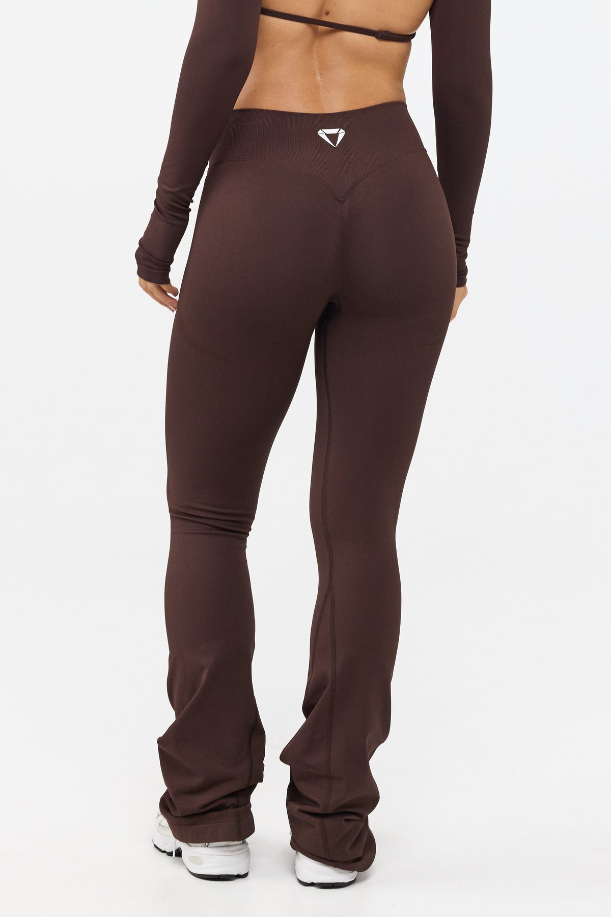 MOTION MID WAIST SCRUNCH FLARED LEGÍNY V2