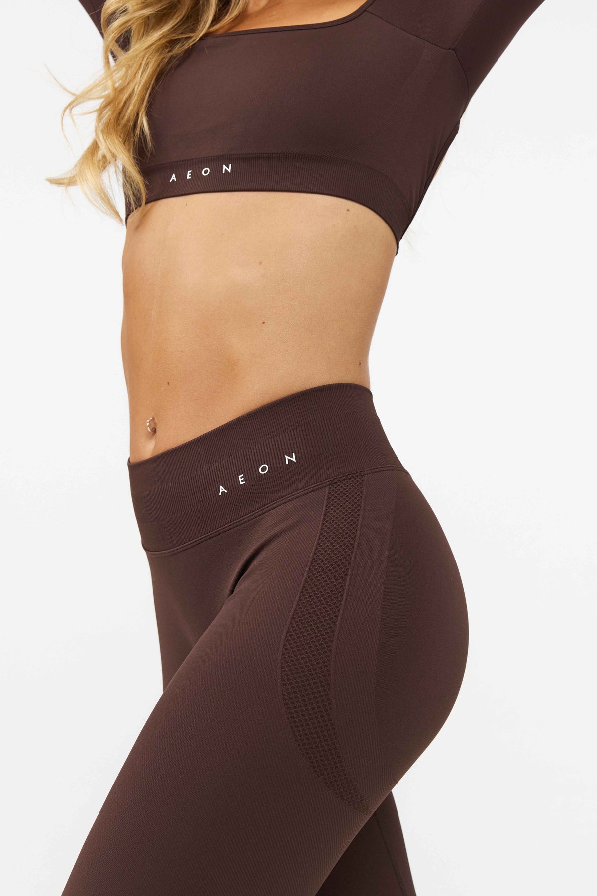 MOTION MID WAIST SCRUNCH FLARED LEGÍNY V2