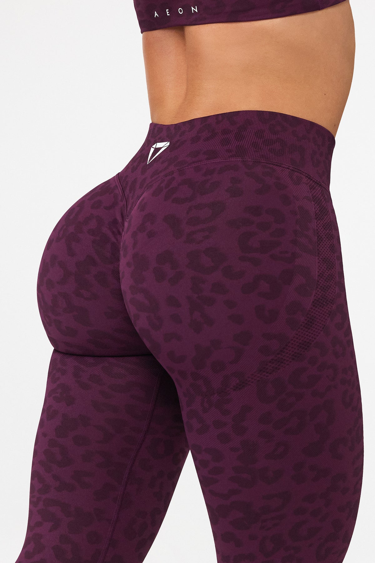 MOTION LEO MID WAIST SCRUNCH LEGÍNY V2