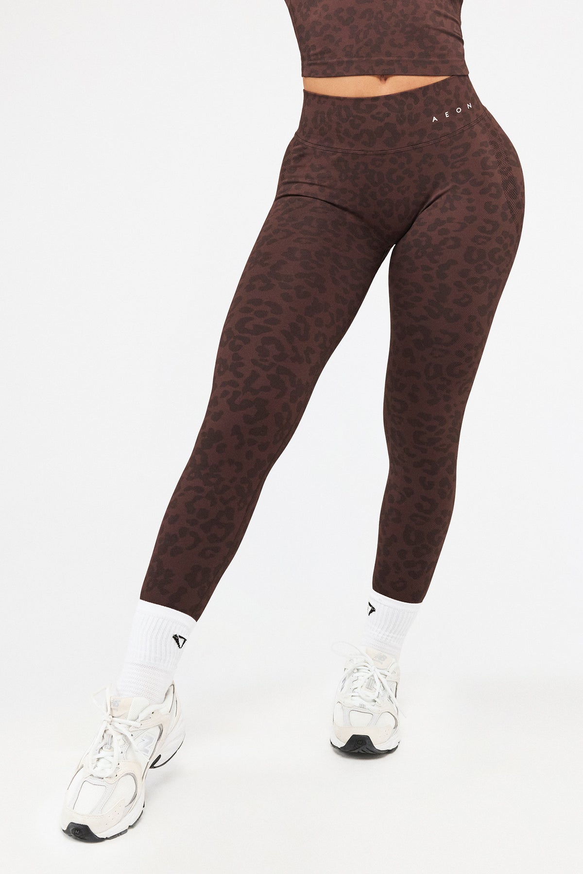 MOTION LEO MID WAIST SCRUNCH LEGÍNY V2