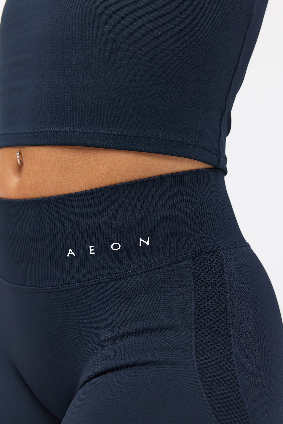 MOTION MID WAIST SCRUNCH ŠORTKY V2