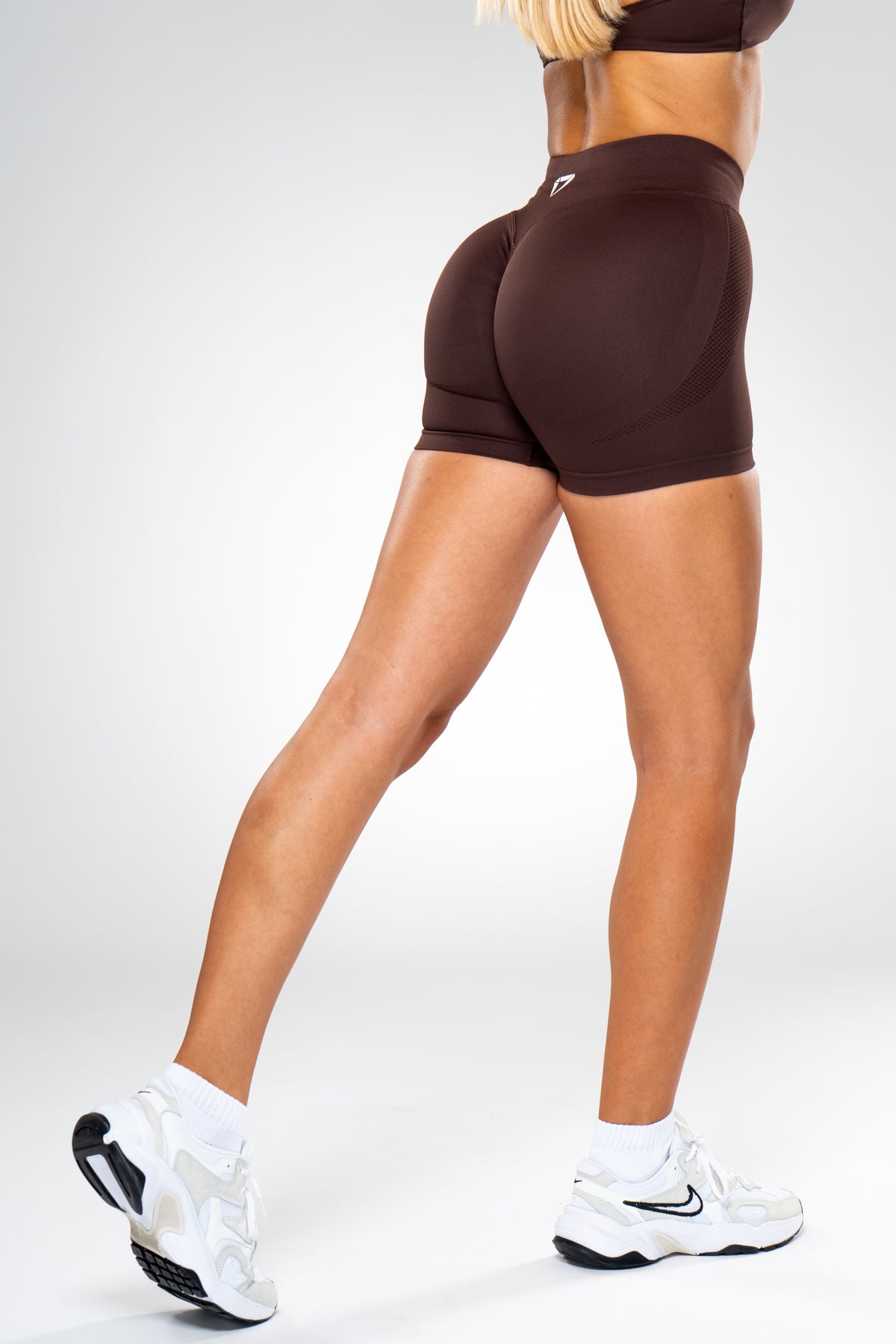 MOTION MID WAIST SCRUNCH ŠORTKY V2