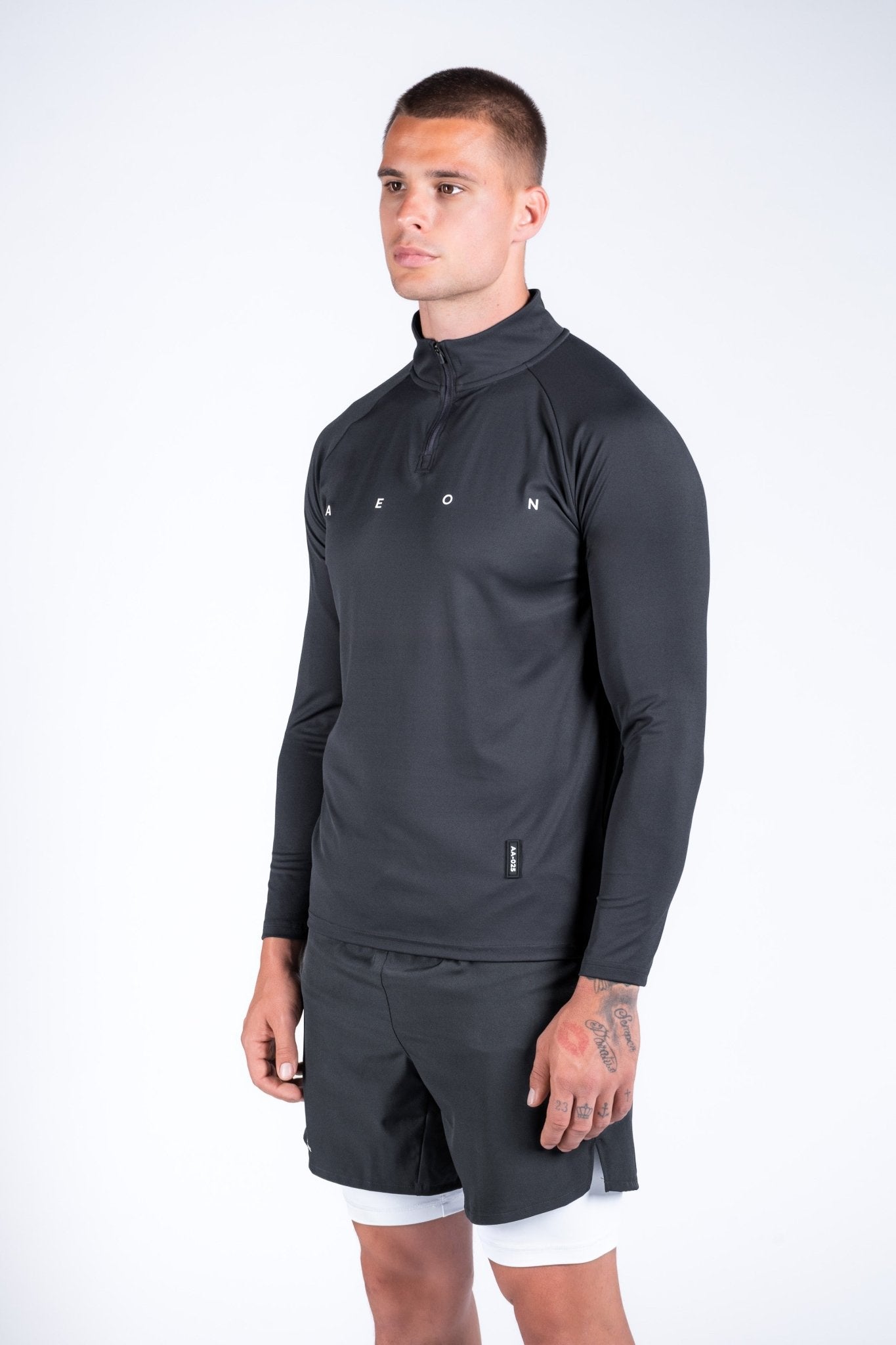 ICON PERFORMANCE HALF ZIP TEE - Aeon Athletics
