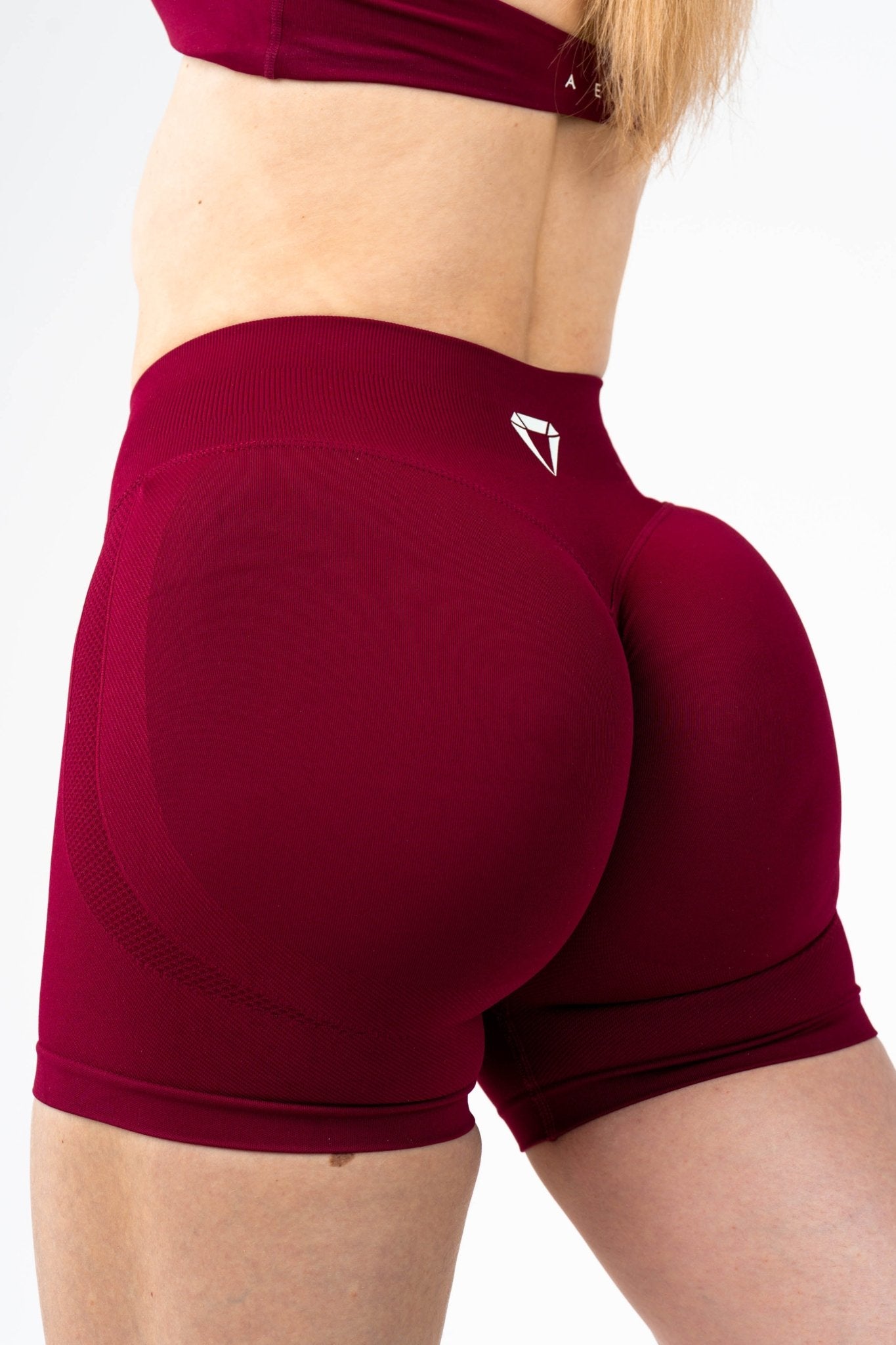 MOTION BUNDLE V2 - SOUR CHERRY (3 - PIECE) - Aeon Athletics