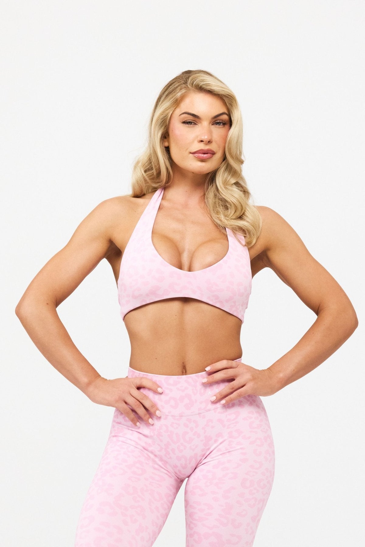 MOTION LEO HALTER NECK BRA V2 - Aeon Athletics