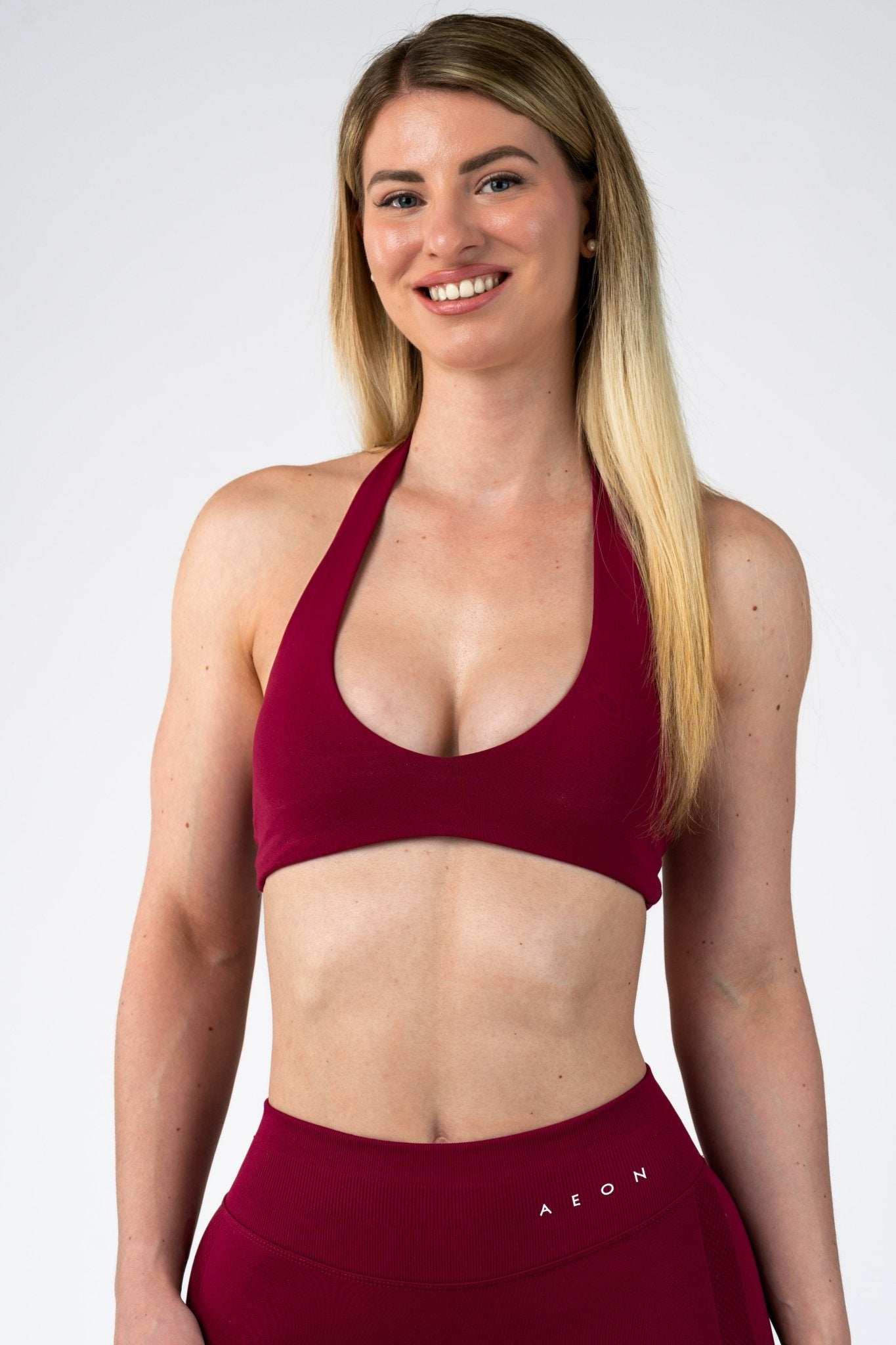 MOTION SEAMLESS HALTER NECK BRA V2 - Aeon Athletics