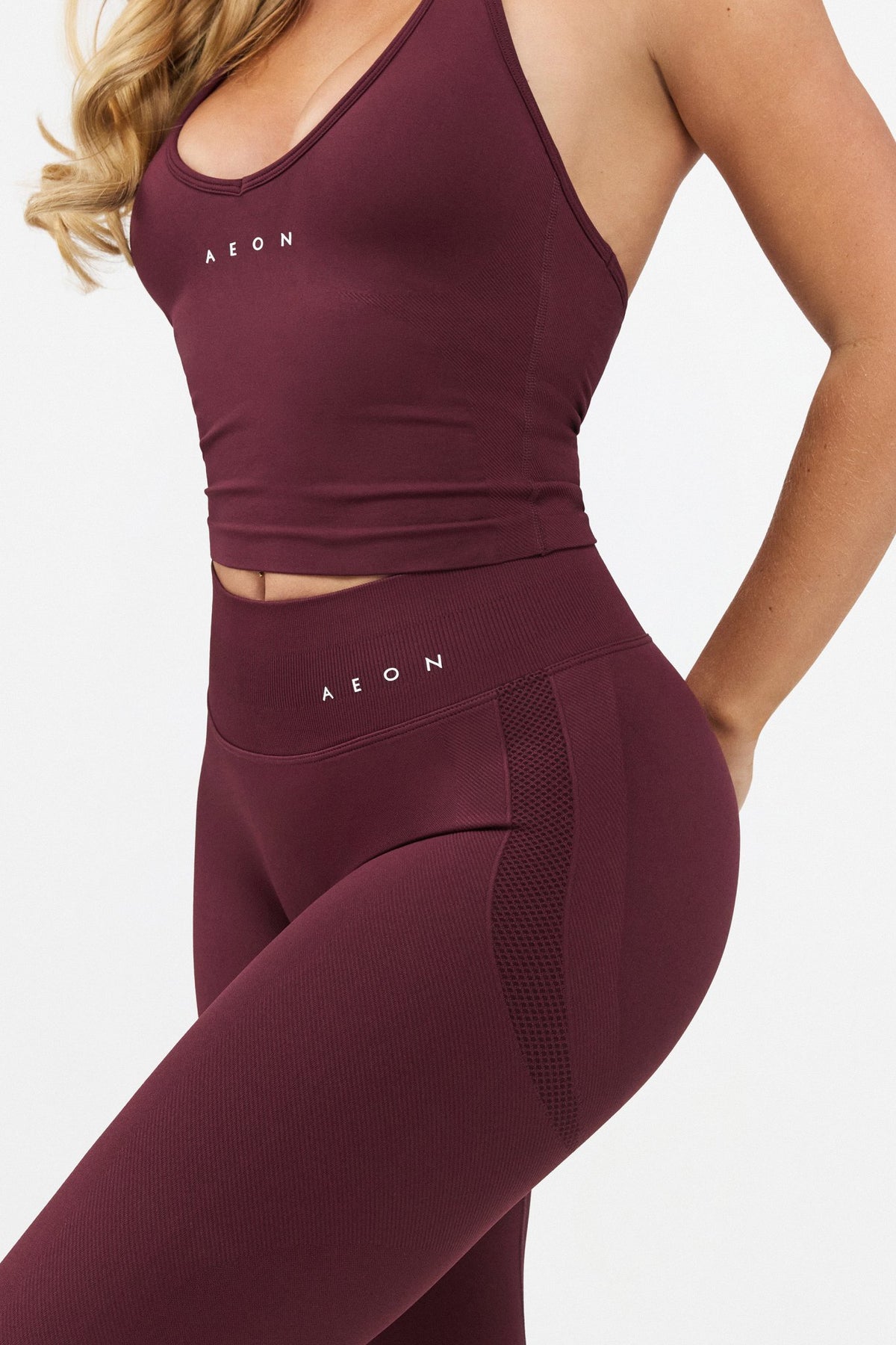 MOTION MID WAIST SCRUNCH LEGÍNY V2