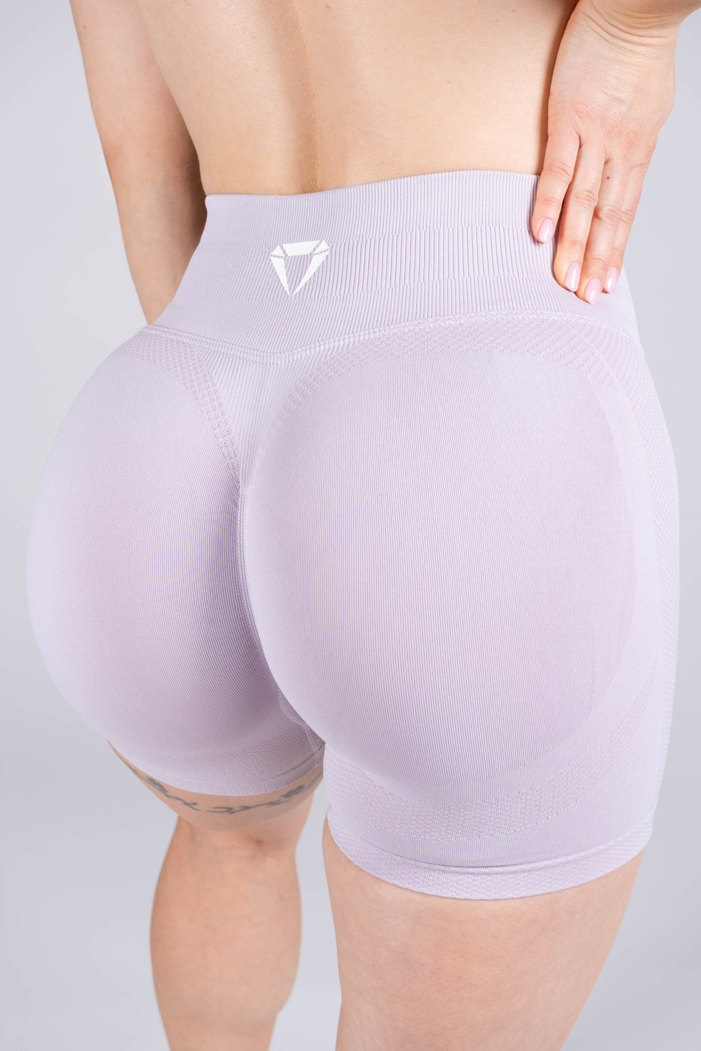 MOTION SEAMLESS SHORTS - Aeon Athletics