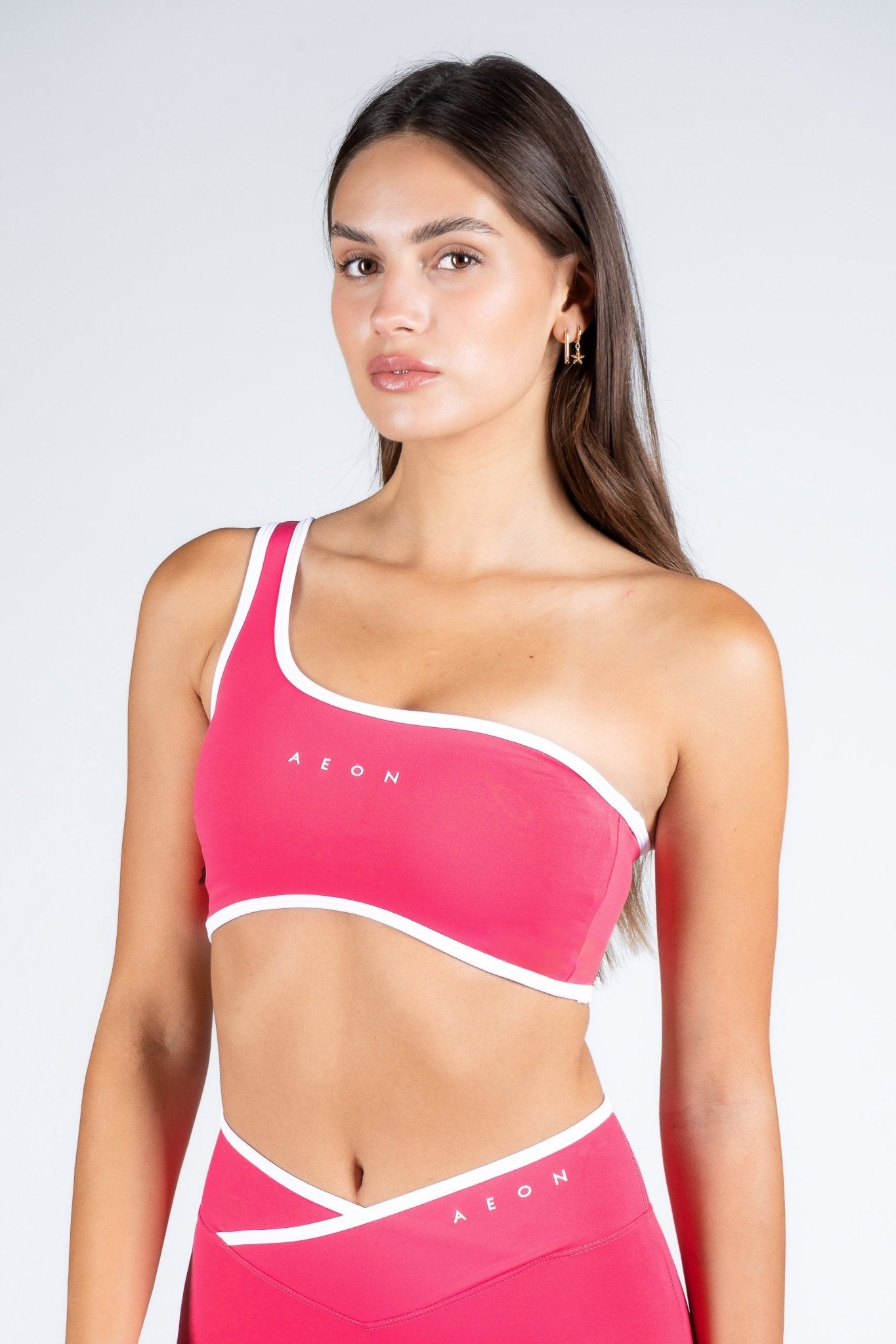 SECOND SKIN CONTRAST ONE SHOULDER BRA - Aeon Athletics