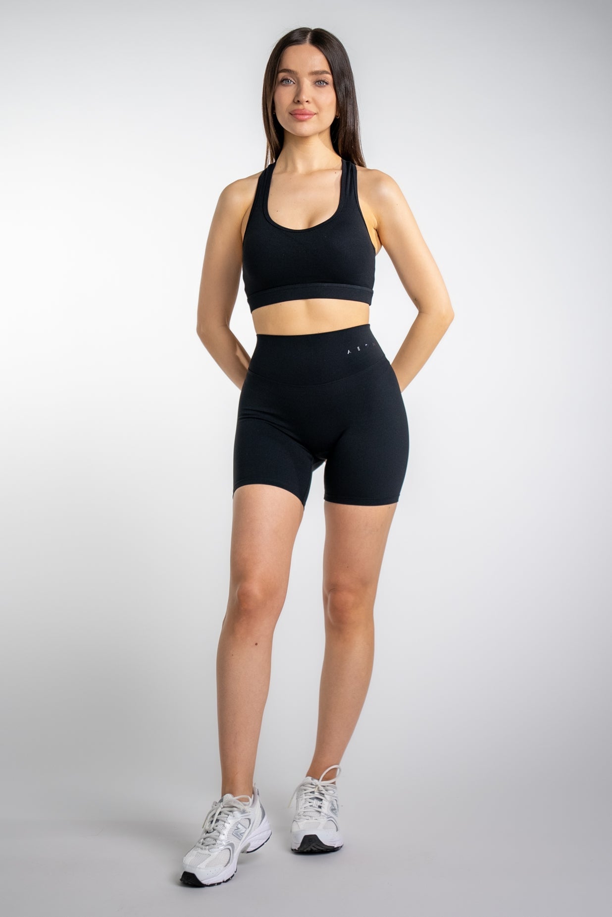 SECOND SKIN SCRUNCH SHORTS - Aeon Athletics